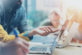 会社員をしつつ、株で元手40万から月250万ちょい稼いでいる件