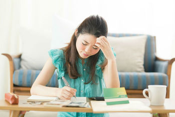 貯金できない,主婦