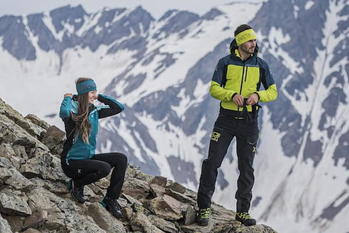 スポーツアパレル事業から撤退したクリヤマHDが年間配当を55円に増配