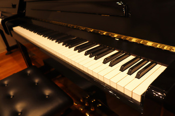 ピアノ