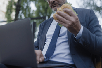 お金持ちにデブがいないのはなぜか？