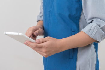 外国人就労,経済基盤