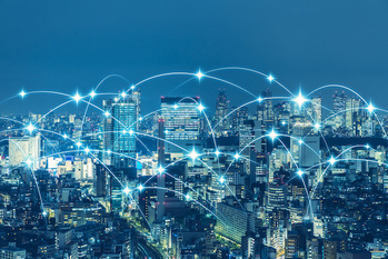 5G通信でビジネスが変わる？今だから知っておきたい次世代通信規格がもつ可能性と現状