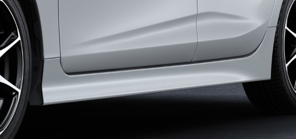 2代目トヨタ・アクアのGR SPORTモデルが登場。車両価格は259万5000円に設定
