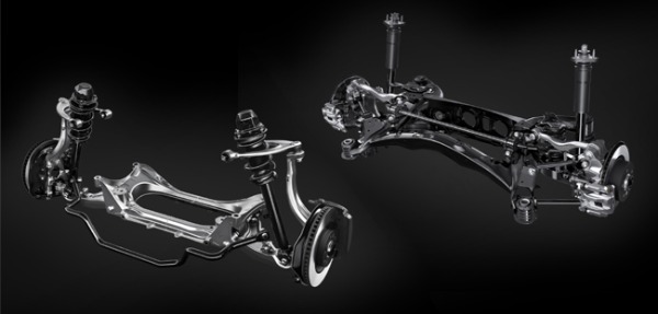 スポーティな内外装デザインと走る楽しさを熟成した進化版レクサスISが発売。特別仕様車の“F SPORT Mode Black Ⅴ”も登場