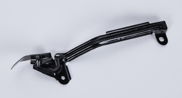 日産がNISMOヘリテージパーツとしてBNR32／BCNR33／BNR34スカイラインGT-R用の足回りパーツを復刻