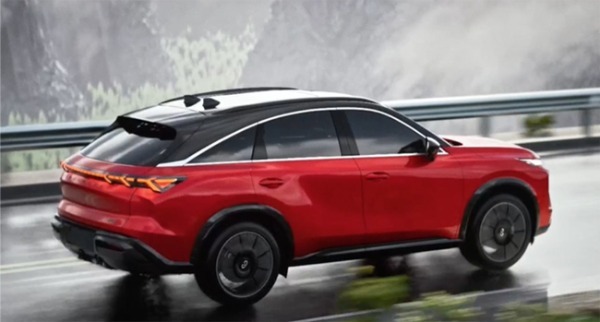 日産の高級ファストバックSUVの新型インフィニティQX65が初公開