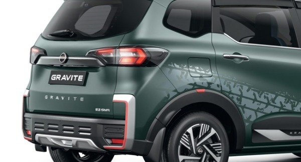 日本市場への導入も期待！　日産の新世代コンパクトMPV「グラバイト」がインドで世界初公開