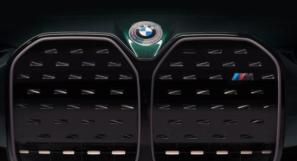 BMW MとKITHがタッグを組んだ特別仕様車「i4 M50 X KITH」が登場