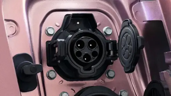 フロントフェイスを刷新した軽EVの日産サクラが受注を開始。発売は本年夏を予定