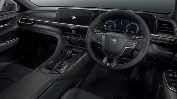 トヨタのプレミアムワゴンのクラウン・エステートにクラウン専門店「THE CROWN」専用の特別仕様車を設定