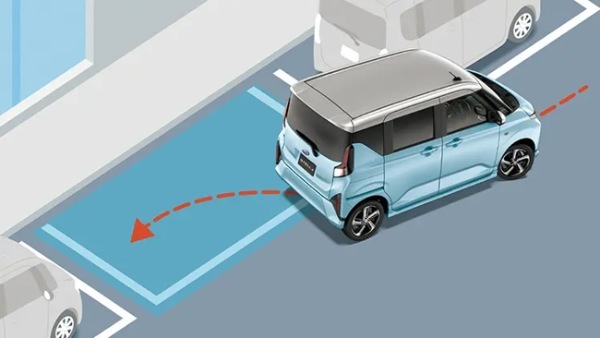 利便性に優れたリアスライドドアを採用する軽ハイトワゴンの新型SUBARUステラが発売