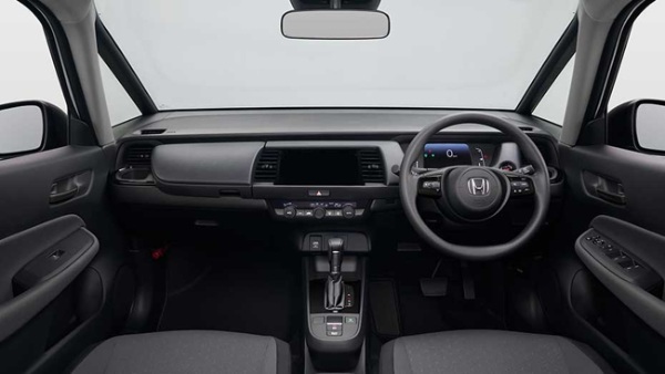 ホンダ・フィットがマイナーチェンジ。スポーティさと快適性を高次元で両立させた「Z」タイプを新設定