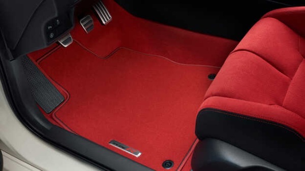 欧州市場でのファイナルを飾るホンダ・シビック・タイプRの特別限定モデルが登場