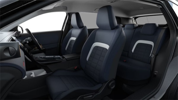 シトロエンの新世代フラッグシップモデルの新型C5エアクロスが日本デビュー