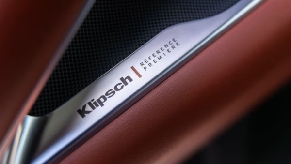 日産の高級ファストバックSUVの新型インフィニティQX65が初公開