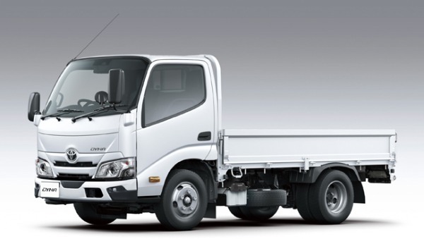 トヨタ・ダイナ カーゴの2.0tonシリーズが新4.0Lディーゼルエンジンを搭載
