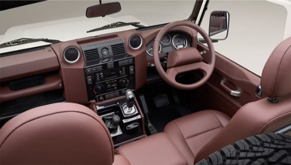 クラシックディフェンダーの日本限定モデル「クラシックディフェンダー・ワークスV8 ムロマチエディション」が登場