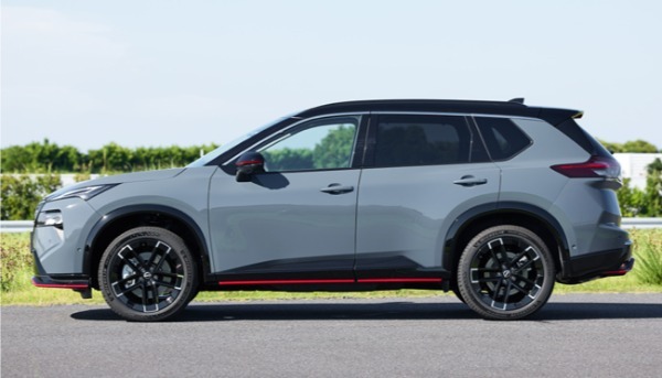 「情熱体験をもたらすグランドツーリングSUV」をコンセプトに開発した日産エクストレイルNISMOが登場