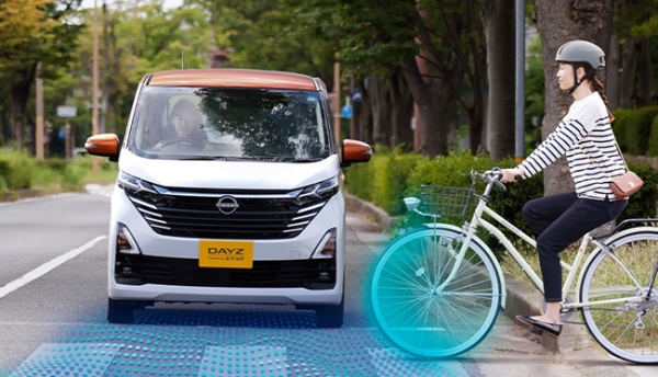 日産デイズが先進安全運転支援システムのアップデートや機能装備の拡充などを敢行