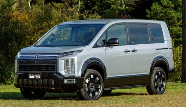 力強い走りとスタイリングをより進化させた改良版の三菱デリカD:5の発売が2026年1月9日に決定