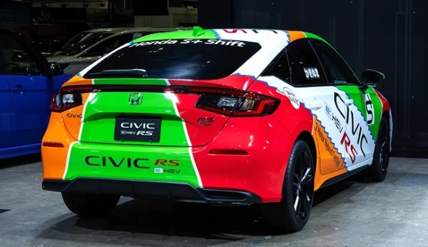 ホンダは東京オートサロン2026で“Honda Sports DNA”を象徴する新ラインの「SPORT LINE」と「TRAIL LINE」を発表