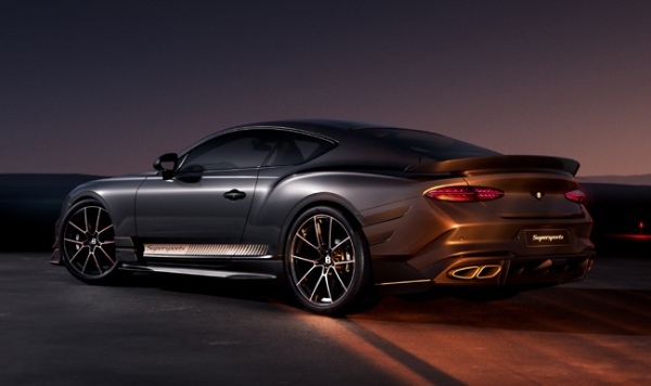 ベントレーが“かつてないドライバー重視”を謳うコンチネンタルGTのハイパフォーマンスモデル「スーパースポーツ」を発表