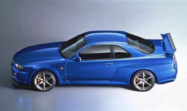 日産がNISMOヘリテージパーツとしてBNR32／BCNR33／BNR34スカイラインGT-R用の足回りパーツを復刻