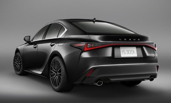 スポーティな内外装デザインと走る楽しさを熟成した進化版レクサスISが発売。特別仕様車の“F SPORT Mode Black Ⅴ”も登場