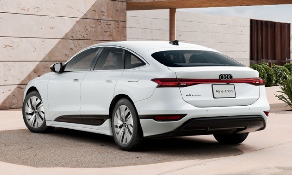 アウディの新世代プレミアムアッパーミッドサイズEV「A6スポーツバック／アバントe-tron」にエントリーモデルとクワトロモデルを新設定