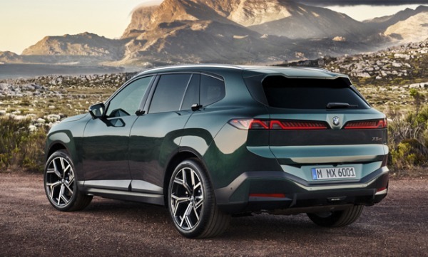 第5世代の新型BMWが本年8月に生産開始。パワートレインには48Vマイルドハイブリッド技術を採用したガソリンおよびディーゼルモデル、プラグインハイブリッドモデル、BEVモデルを設定