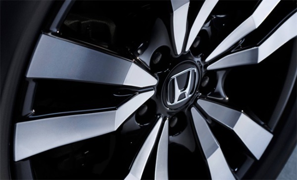 ホンダが2026年3月下旬に発売予定の改良型ZR-Vの先行情報を公開