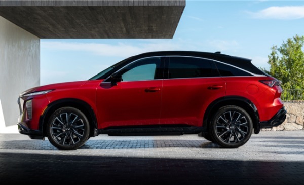 日産の高級ファストバックSUVの新型インフィニティQX65が初公開