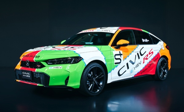 ホンダは東京オートサロン2026で“Honda Sports DNA”を象徴する新ラインの「SPORT LINE」と「TRAIL LINE」を発表