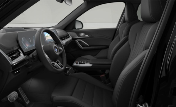 フォーマルなシーンでも際立つ優美な佇まいを演出したBMW X1の特別限定モデルが日本発売