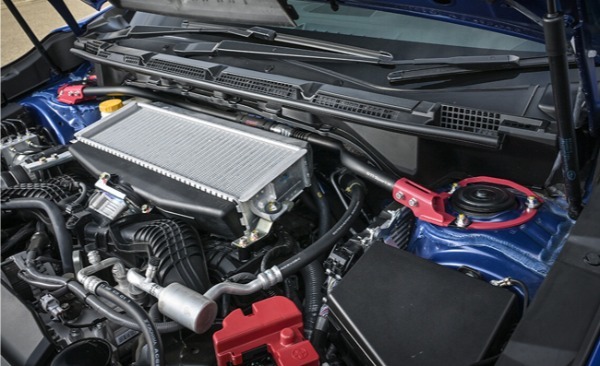 SUBARUが現行WRXの日本仕様では初となる6速MTを採用したSTIコンプリートカー「WRX STI Sport♯」を東京オートサロン2026で初公開