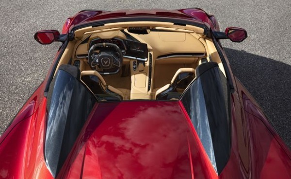 シボレー・コルベットの高性能バージョン「Z06」が2023年モデルを発表