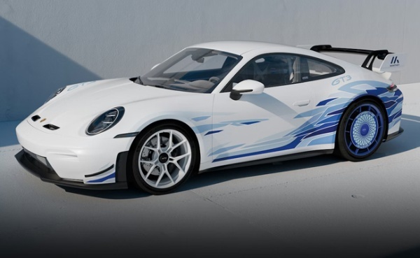 ポルシェが911 GT3の卓越したサーキット性能と日本の職人技の繊細な精密さを融合させた特別限定モデル「911 GT3アルティザンエディション」を日本に導入すると予告