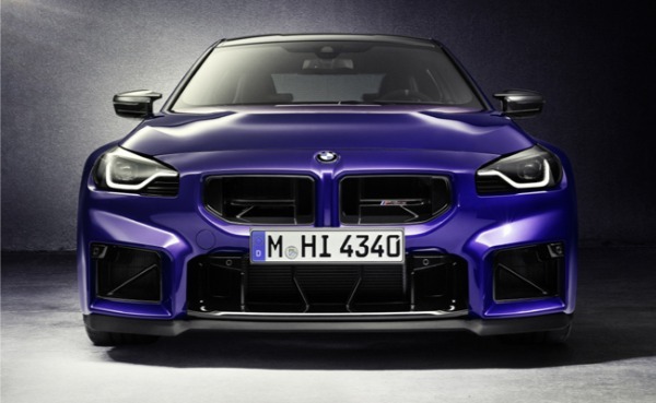 サーキット走行を志向したBMW M2の特別なハイパースポーツモデル「M2 CS」が日本上陸