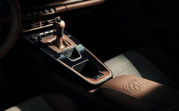 F.A.ポルシェの生誕90周年を記念した911 GT3ベースの特別限定モデル「911 GT3 90 F.A.ポルシェ」が登場