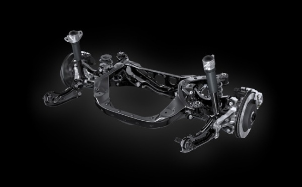 バッテリーEVのレクサスRZが大幅改良。運転する楽しさを追求した“F SPORT”を新設定