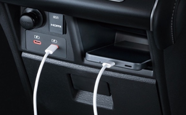 力強い走りとスタイリングをより進化させた改良版の三菱デリカD:5の発売が2026年1月9日に決定