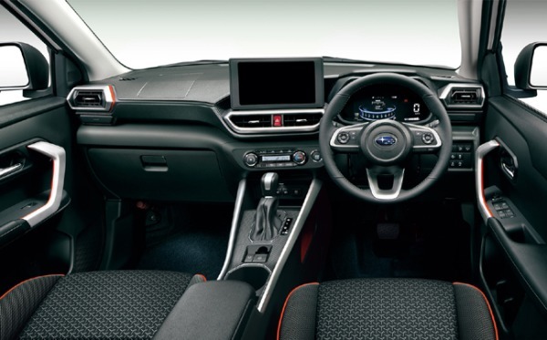 ダイハツ・ロッキーのSUBARU版のレックスに4WDモデルを設定