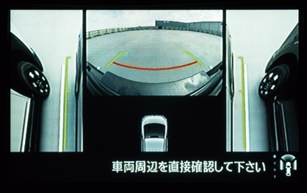 力強い走りとスタイリングをより進化させた改良版の三菱デリカD:5の発売が2026年1月9日に決定