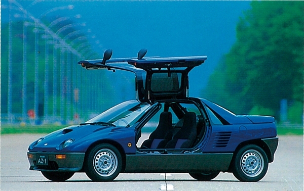 【日本車黄金時代】「1992 MAZDAオートザムAZ-1（E-PG6SA型）」はルックスも走りも刺激たっぷり！ 個性あふれるKガルウイング・スーパーマシンだった