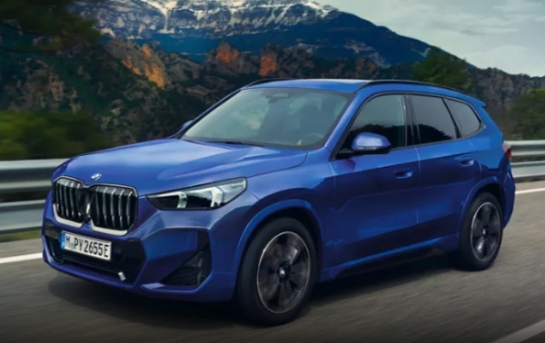 BMW X1の48Vマイルドハイブリッドシステムモデル「X1 sDrive20i」が日本上陸