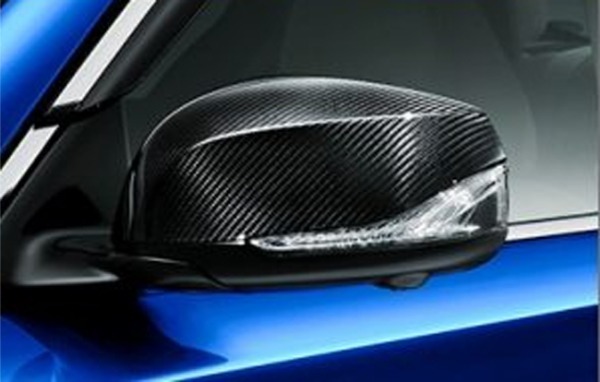 日産スカイラインが仕様変更を実施。合わせて特別限定車「400R Limited」をリリース