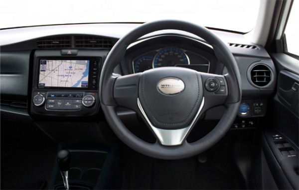 現行ミツオカ・リューギの有終の美を飾る新車最終生産モデルが限定20台で発売