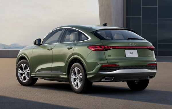 アウディのA5シリーズとQ5シリーズがコックピットのインターフェイスとアシスタンスシステムをアップデート