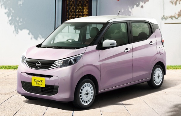 日産デイズが先進安全運転支援システムのアップデートや機能装備の拡充などを敢行